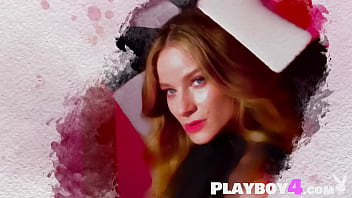 Sexy babe roxy shaw showed her amazing body and milf exposed nice looking body