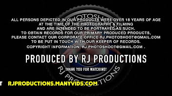 Ramming tight pussy she screams