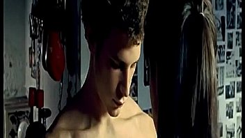 Clara Lago Dando Gostoso Em Um Filme Vintage thumbnail