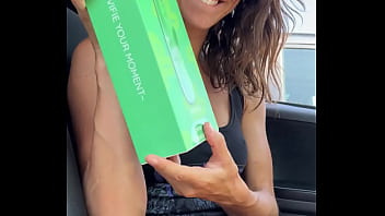 Let's #unboxing and #test my new vivifie offcl in my car white i'm waiting for my date #vivifie #amateur #asmr