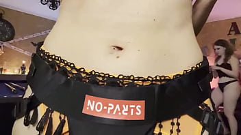 Qu'est ce que tu lis sur ma "ceinture"