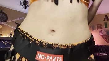 Qu'est ce que tu lis sur ma "ceinture"