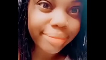 Bigger titt and sweet lips