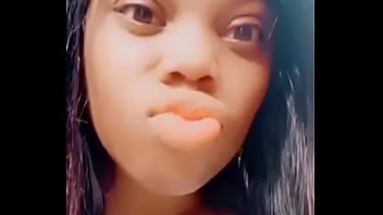 Bigger titt and sweet lips