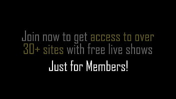 Anastasia rose uses her oily feet to masturbate a perverted man