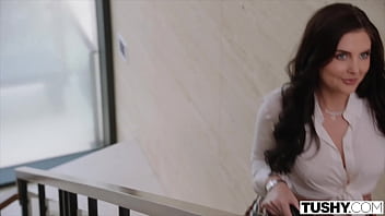 Theodora's new boyfriend is opening this college girl up to all kinds of kinky new experiences he knows the key to her heart is shiny things but it's not her heart her boyfriend is trying to get into