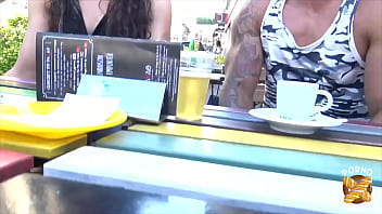 Sa belle queue va défoncer ma chatte