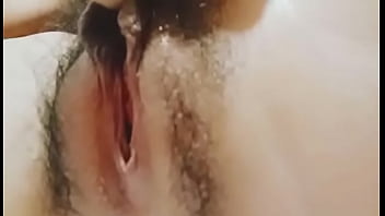 My girl plays her pussy