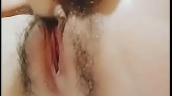 My girl plays her pussy