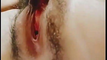 My girl plays her pussy