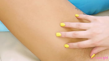 Enchanting brunette shows her amazing body