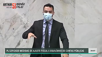 Bato de frete sempre tá ofendidinho