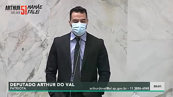 Bato de frete sempre tá ofendidinho