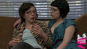 Sensual lesbains 0170