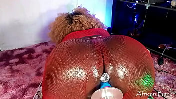 Wearing red while stuffing a dido up mt tingt asshole anal collection african bunz