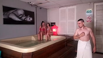 Foda Na Sauna Com Amigos thumbnail