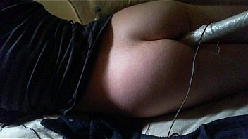 Showingwherepussystufferreachesonitsback