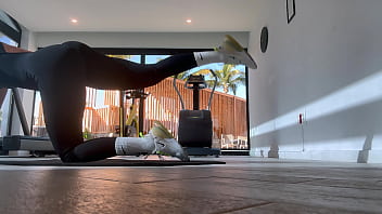 Real amateur tanned slut needs a good fucking from the pool boy