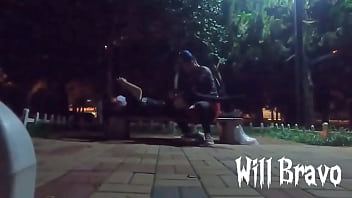 Putaria Gostosa Na Pracinha Com Novinho Dotado thumbnail