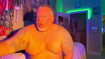 Old Chub Bear Lifts Legs So You Can See thumbnail