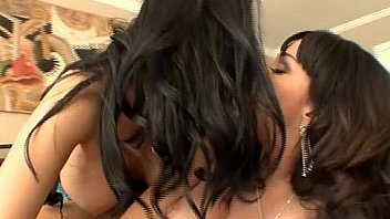 Lesbian teen brunettes loves to lick pussy and tits