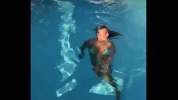 Coucou mes coquinous il fait beau il fait chaud alors hop un petit