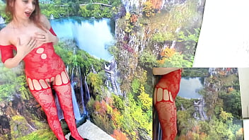 Dancing and cum show