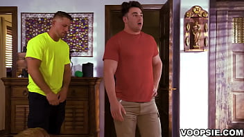 Dude Gets Bitten By A Snake When Peeing thumbnail