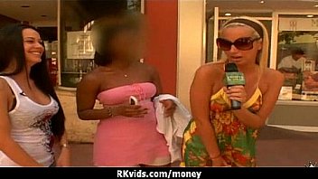 Hooker Gets Payed And Tape For Sex 12 thumbnail