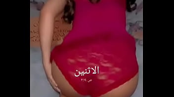 Arabic she takes off her dancing clothes oh my god what a beautiful body and big ass