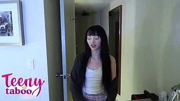 Teen babysitter cecelia taylor gets creampie for promotion