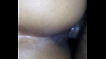 Brasileira caindo na pica