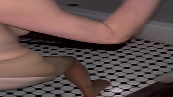 Princess donna gets pissed on