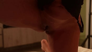 Voluptuous latina treats her husband after work with a steamy surprise