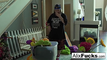 Blonde babe shows her sweet pussy