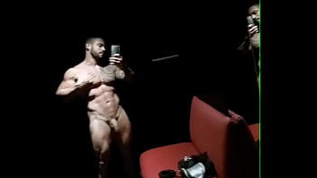 Logo logo em nossas plataformas o leotitochavess fazendo conteudos exclusivos e cheio de tesão