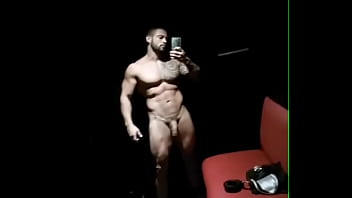 Logo logo em nossas plataformas o leotitochavess fazendo conteudos exclusivos e cheio de tesão