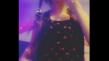 Faerie Strip Tease thumbnail