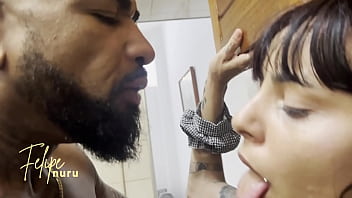 A diarista fez uma faxina no capricho parte 1