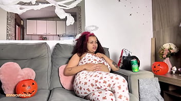 Chubby ebony halloween movie night with farts and burps