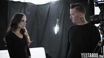 Cunning horny boyfriend asks gf's stepdad for ransom by fucking her on tape