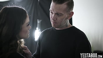 Cunning horny boyfriend asks gf's stepdad for ransom by fucking her on tape