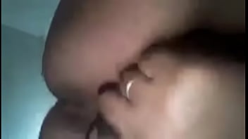 Jugando con mi dildo