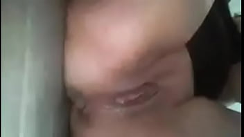 Jugando con mi dildo