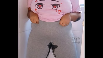 Bbw ebony peeing on leggings