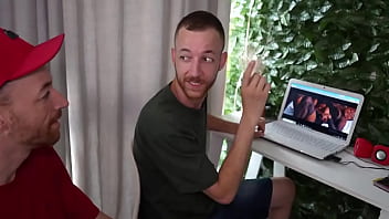 Gêmeos transando gostoso com a novinha vendada twins having good sex with the blindfolded girl #twinsbrothers #twinscu