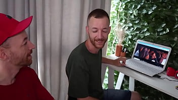 Gêmeos transando gostoso com a novinha vendada twins having good sex with the blindfolded girl #twinsbrothers #twinscu