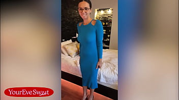 Glasses on & legs wide open i play with my wet pussy for you eve sweet