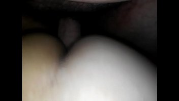 Gozando no cuzinho gostoso da minha esposa