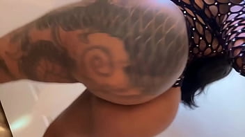 Put that pussy on me